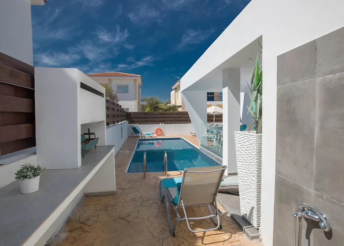 Vila Marimar Protaras